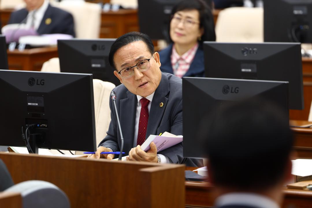 '제344회 제1차 예산결산특별위원회' 게시글의 사진(37) '2026-04-01 제344회 제1차 예산결산특별위원회 (37).jpg'