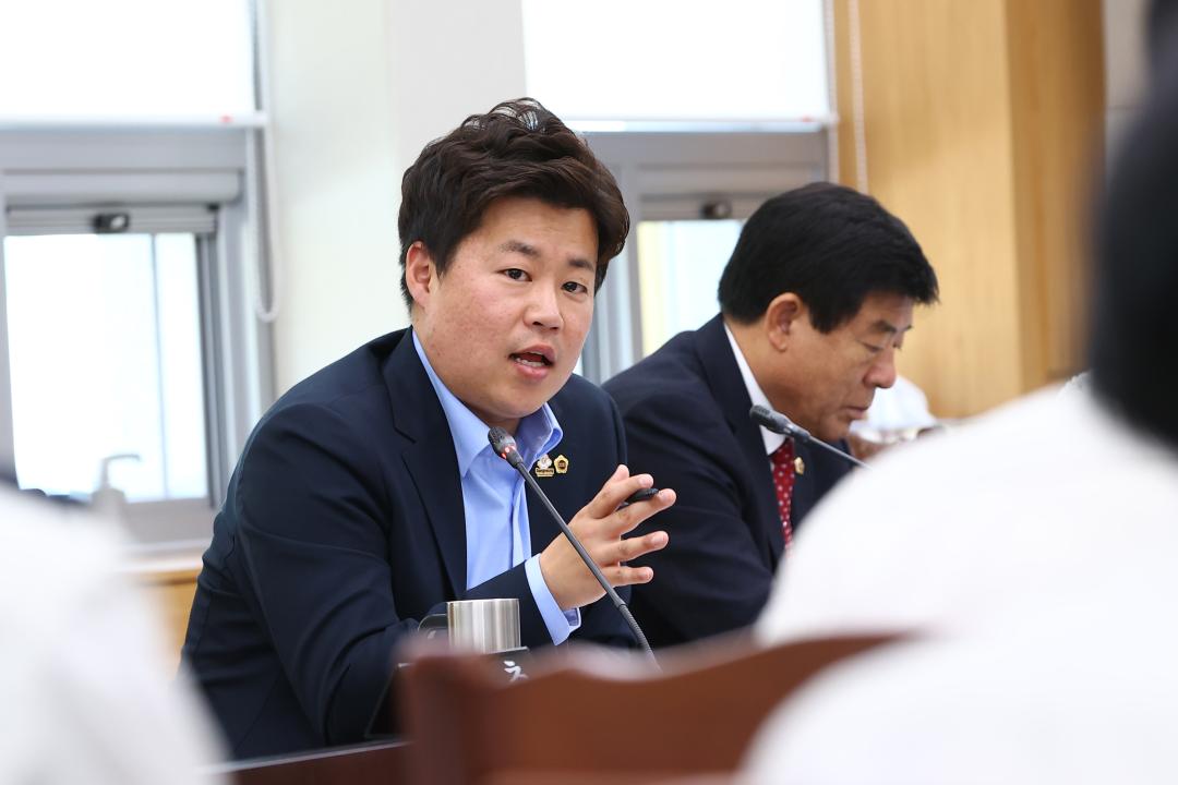 '2025년도 안전건설위원회 행정사무감사(소방본부)' 게시글의 사진(30) '2025-11-06 2025년도 안전건설위원회 행정사무감사(소방본부) (30).jpg'