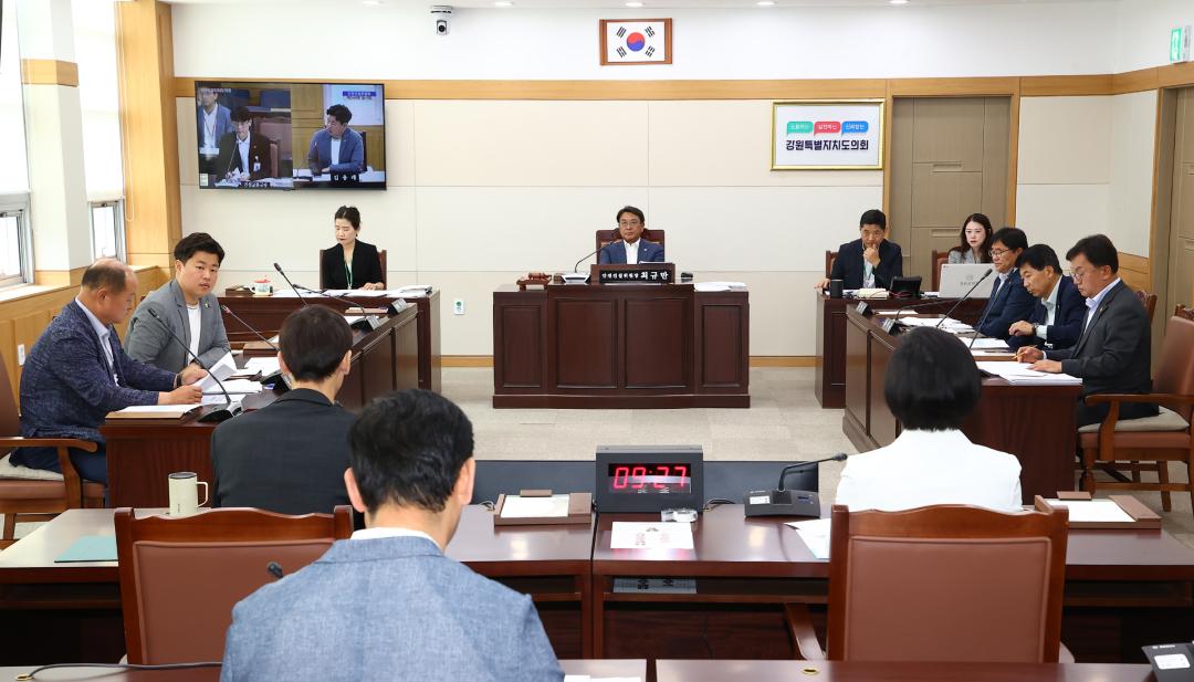 '제346회 제1차 안전건설위원회' 게시글의 사진(1) '2026-06-10 제346회 제1차 안전건설위원회 (1).jpg'