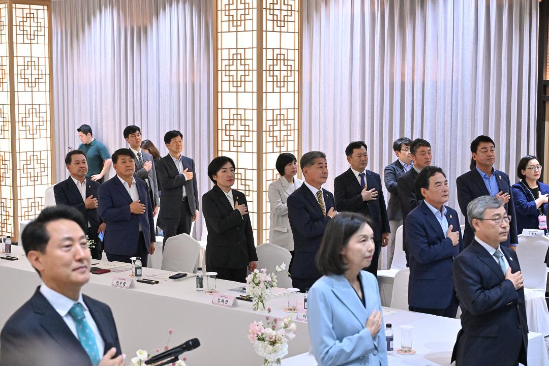 '대한민국시도의회의장협의회 제5차 임시회' 게시글의 사진(6) '2025-09-23 대한민국시도의회의장협의회 제5차 임시회 (6).jpg'