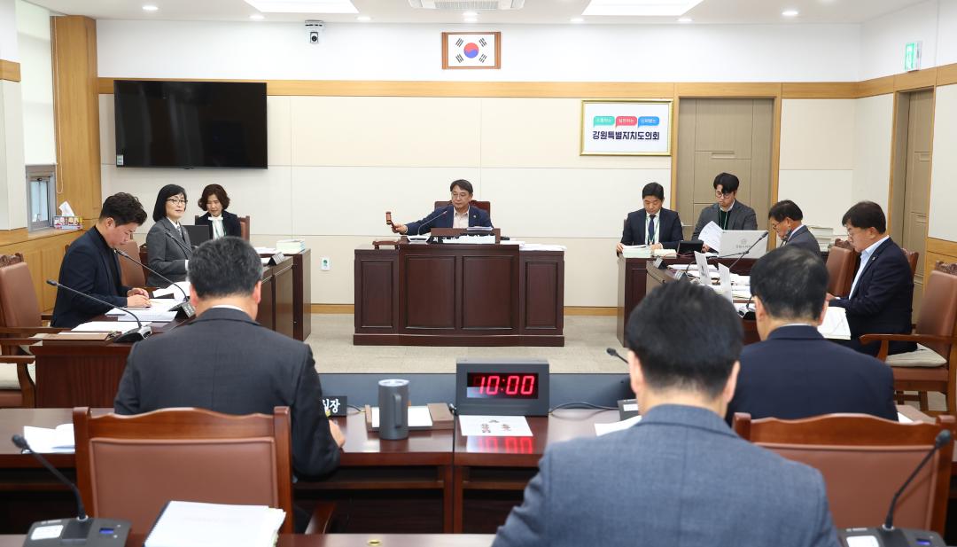 '제342회 제5차 안전건설위원회' 게시글의 사진(2) '2025-11-25 제342회 제5차 안전건설위원회 (2).jpg'