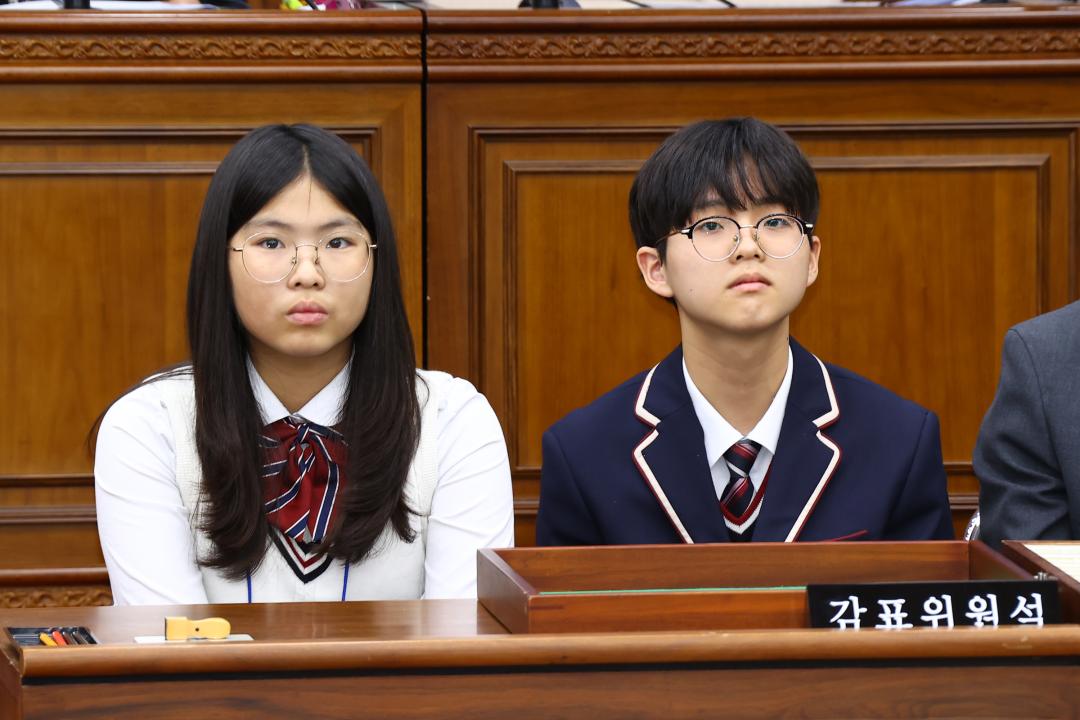'2026 강원 청소년도의회' 게시글의 사진(73) '2026-04-10 2026 강원 청소년도의회 (72).jpg'