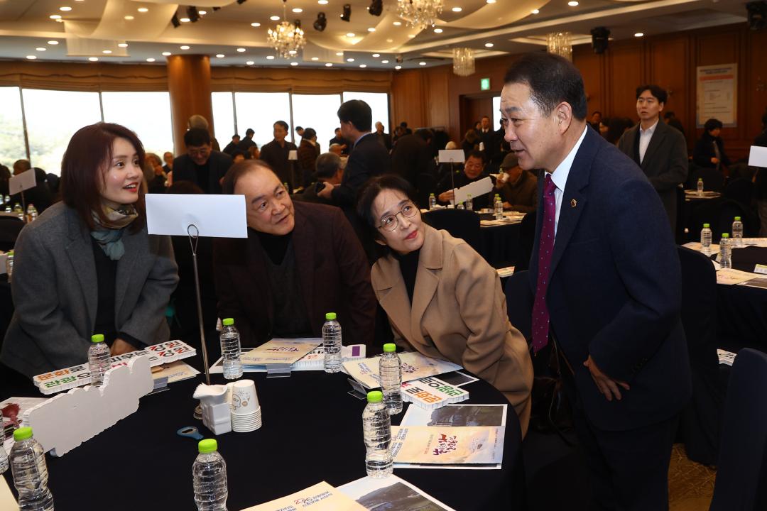 '강원특별자치도 문화예술인 신년교례회, 강원일보 신춘문예 시상식' 게시글의 사진(6) '2026-01-14 강원특별자치도 문화예술인 신년교례회, 강원일보 신춘문예 시상식 (6).jpg'