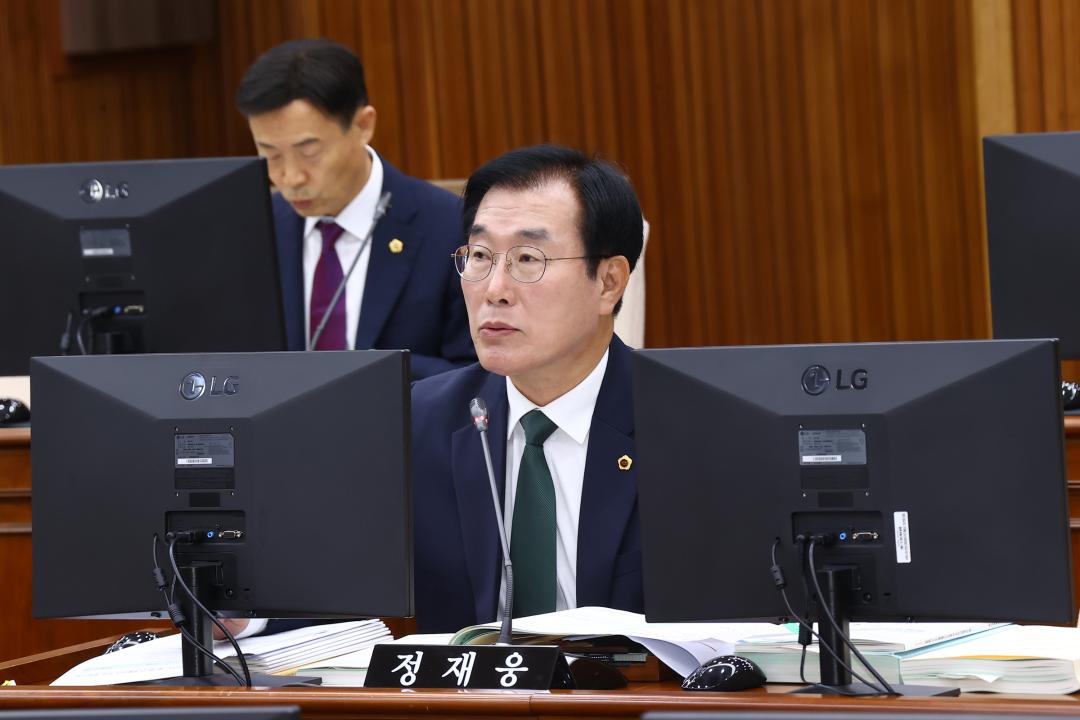 '제337회 제2차 예산결산특별위원회' 게시글의 사진(18) '2025-05-16 제337회 제2차 예산결산특별위원회 (17).jpg'