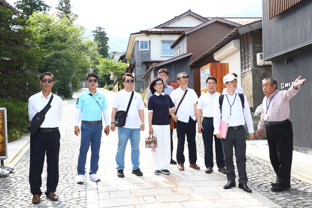 '강원특별자치도의회 한일국제교류협회 2025년 일본 돗토리현 방문' 게시글의 사진(3) '2025-07-29 강원특별자치도의회 한일국제교류협회 2025년 일본 돗토리현 방문 (3)_01_다이센 산 다이센지 절 탐방.jpg'