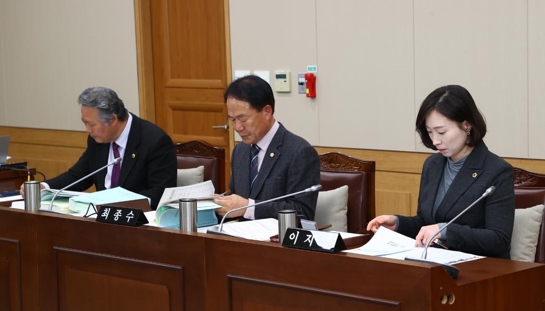 '제342회 제6차 농림수산위원회' 게시글의 사진(8) '2025-11-26 제342회 제6차 농림수산위원회 (7).jpg'