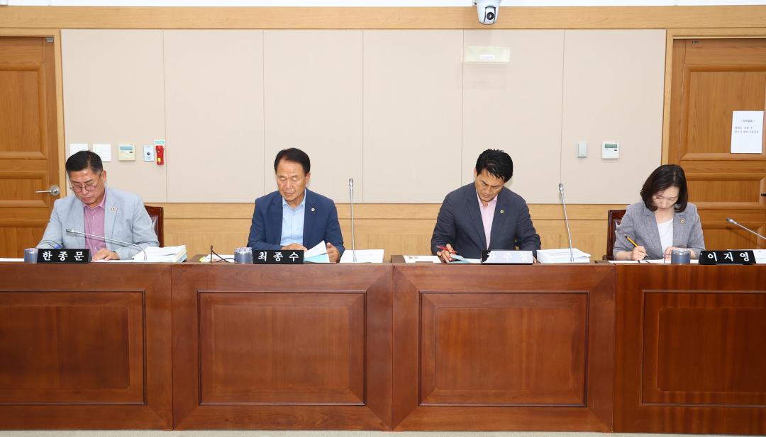 '제347회 제2차 농림수산위원회' 게시글의 사진(7) '2026-07-09 제347회 제2차 농림수산위원회 (7).jpg'
