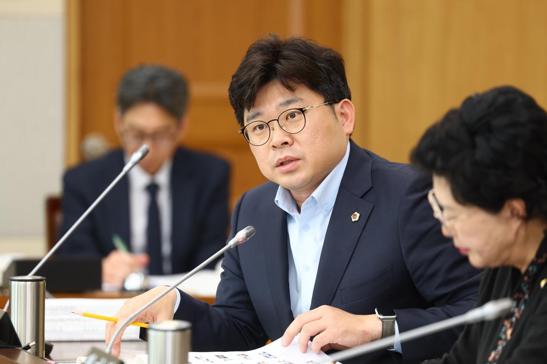 '제344회 제3차 교육위원회' 게시글의 사진(27) '2026-03-27 제344회 제3차 교육위원회 (27).jpg'