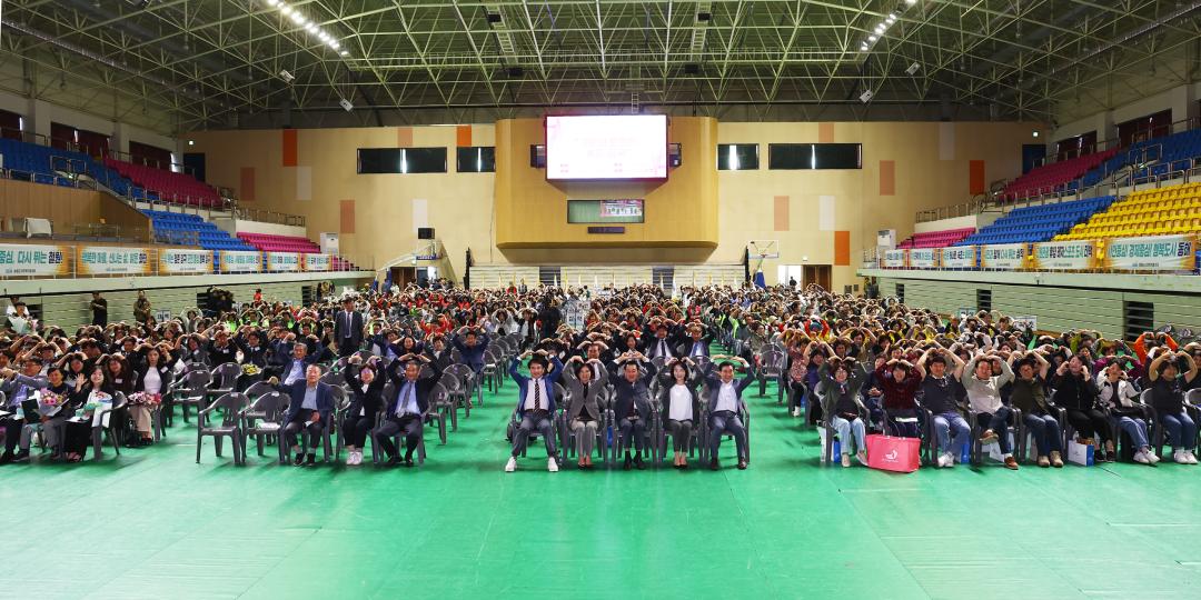 '제24회 강원특별자치도 사회복지사 대회' 게시글의 사진(52) '2025-09-30 제24회 강원특별자치도 사회복지사 대회 (52).jpg'