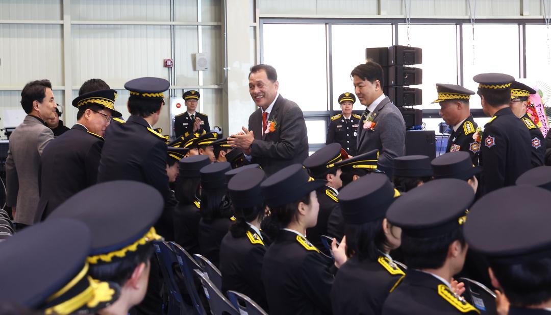 '제42기 소방사반 졸업 및 임명식' 게시글의 사진(3) '2026-01-23 제42기 소방사반 졸업 및 임명식 (2).jpg'