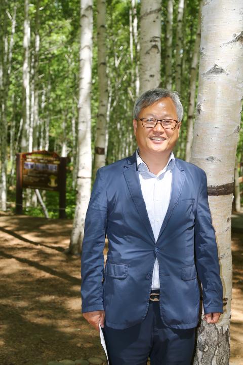 '제281회 농림수산위원회 현지시찰(인제 산불현장 및 산림생태관광지)' 게시글의 사진(25) '2019-05-21 제281회 농림수산위원회 현지시찰(인제 산불현장 및 산림생태관광지) (25).jpg'