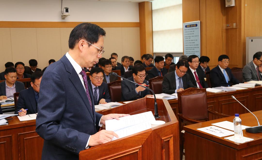 '2019년도 농림수산위원회 행정사무감사(농정국 소관)' 게시글의 사진(2) '2019-11-13 2019년도 농림수산위원회 행정사무감사(농정국 소관) (2).jpg'