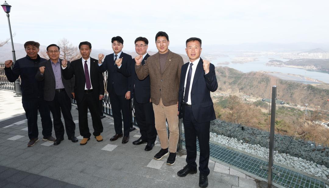 '제335회 기획행정위원회 현장확인(붕어섬)' 게시글의 사진(8) '2025-03-13 제335회 기획행정위원회 현장확인(붕어섬) (8).jpg'