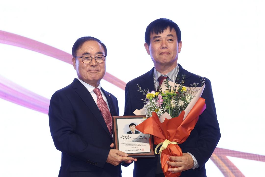 '제4회 강원특별자치도 여성생활체육대회 개회식' 게시글의 사진(20) '2025-11-01 제4회 강원특별자치도 여성생활체육대회 개회식 (20).jpg'