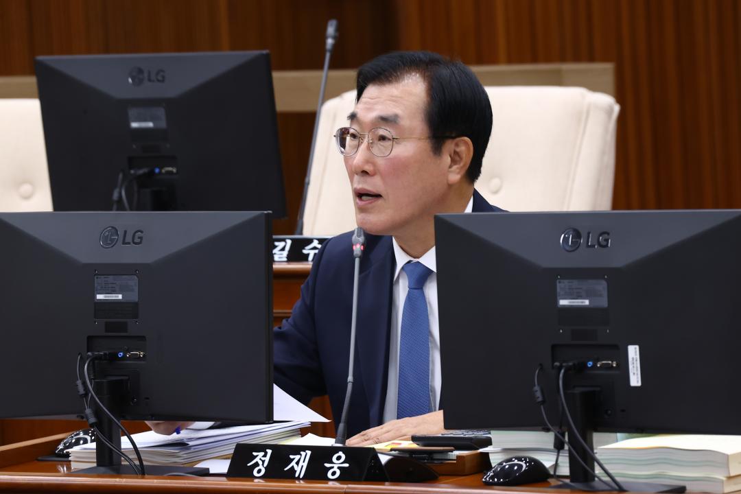 '제337회 제1차 예산결산특별위원회' 게시글의 사진(22) '2025-05-15 제337회 제1차 예산결산특별위원회 (22).jpg'