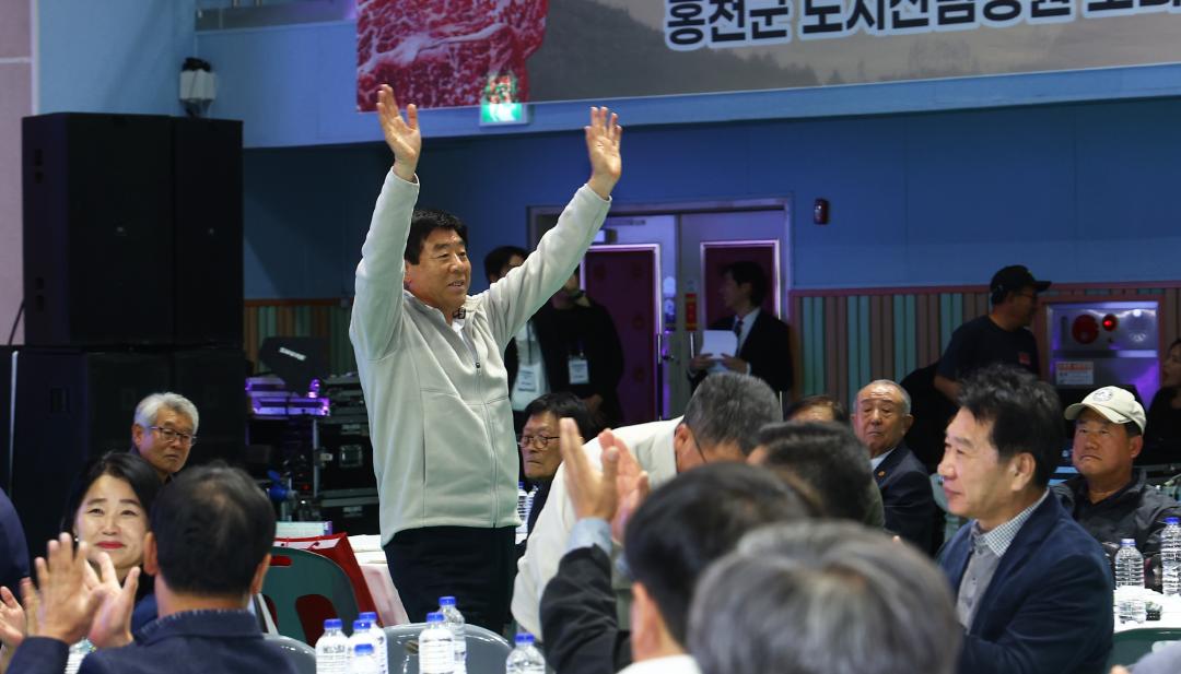 '제4회 강원특별자치도 여성생활체육대회 개회식' 게시글의 사진(8) '2025-11-01 제4회 강원특별자치도 여성생활체육대회 개회식 (7).jpg'