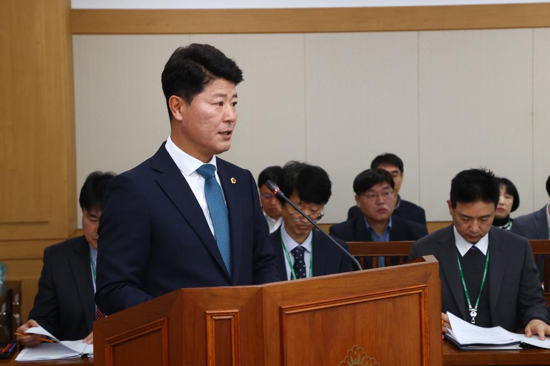 '제344회 제1차 의회운영위원회' 게시글의 사진(16) '2026-03-24 제344회 제1차 의회운영위원회 (16).jpg'