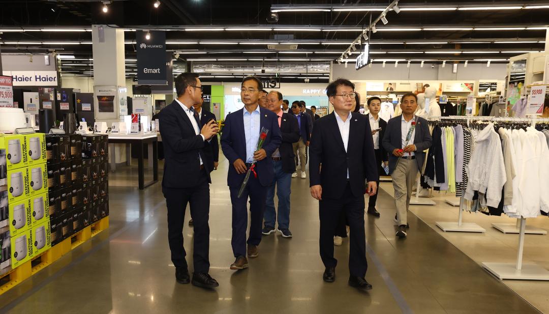 '2025년 몽골 튜브도 방문(강원특별장터 in 몽골 판촉전)' 게시글의 사진(8) '2025-07-23 2025년 몽골 튜브도 방문 (7).jpg'