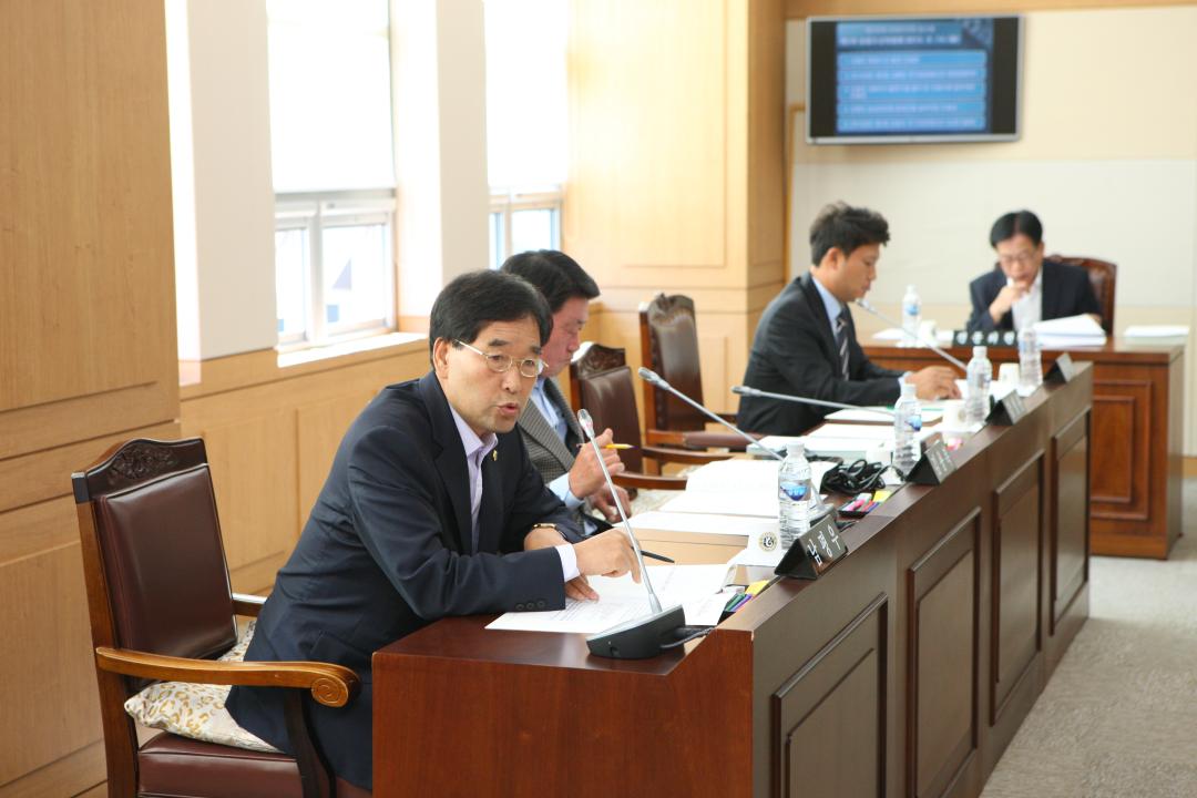 '제248회 제3차 농림수산위원회' 게시글의 사진(4) '2015-09-14 제248회 제3차 농림수산위원회 (4).jpg'