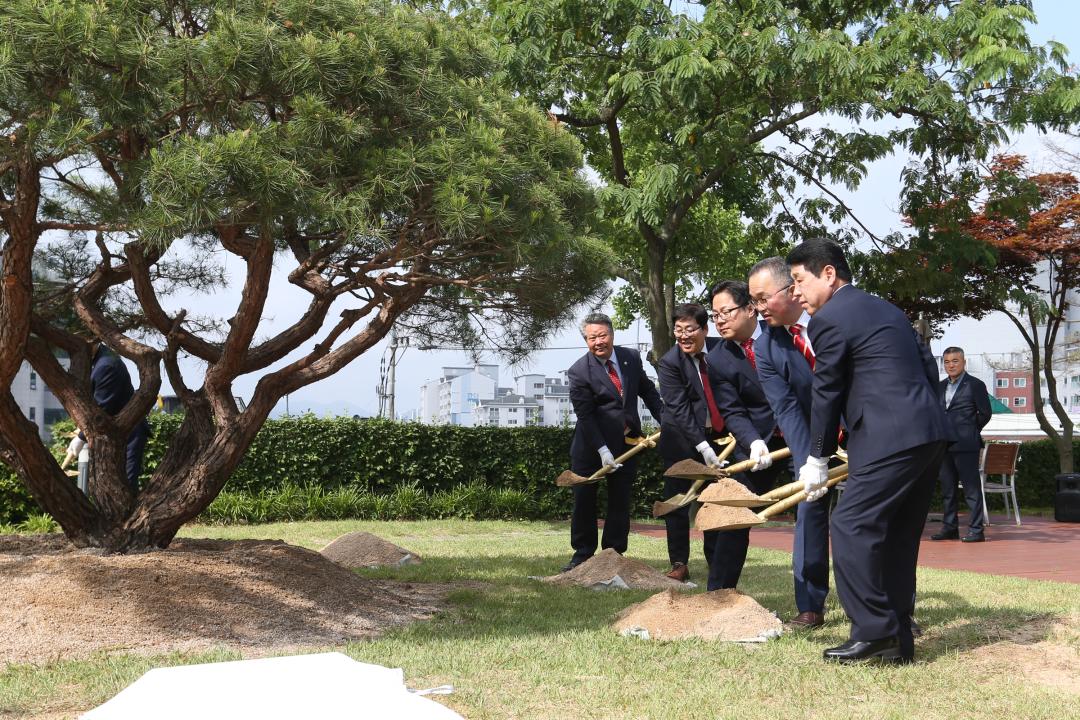 '강원특별자치도 출범 기념 현판식 및 기념식수' 게시글의 사진(20) '2023-06-12 강원특별자치도 출범 기념 현판식 및 기념식수 (20).jpg'