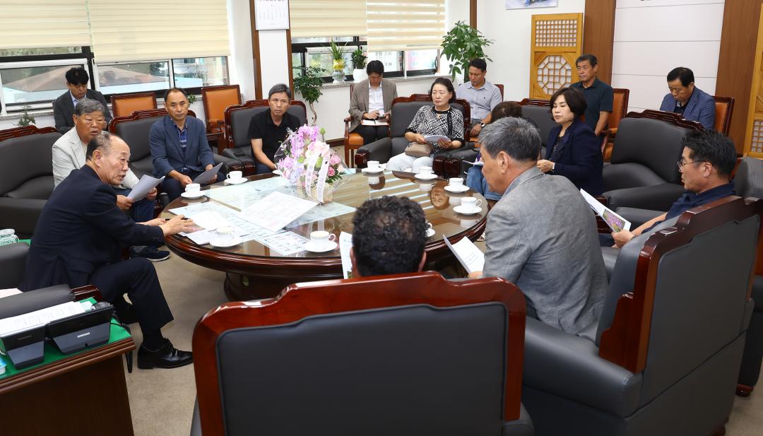 '강원특별자치도의회 방문(원주 문막 번영회)' 게시글의 사진(6) '2026-08-24 강원특별자치도의회방문(원주 문막 번영회) (6).jpg'