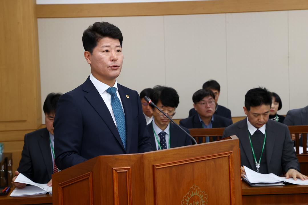 '제344회 제1차 의회운영위원회' 게시글의 사진(15) '2026-03-24 제344회 제1차 의회운영위원회 (15).jpg'
