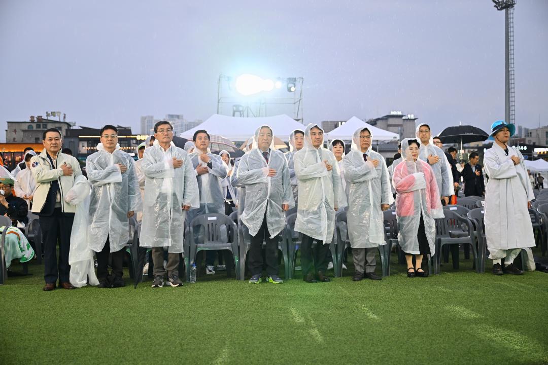 '2025설악무산문화축전 개막식 및 제2회 설악음식문화 페스티벌' 게시글의 사진(5) '2025-05-23 2025설악무산문화축전 개막식 및 제2회 설악음식문화 페스티벌 (1).jpg'