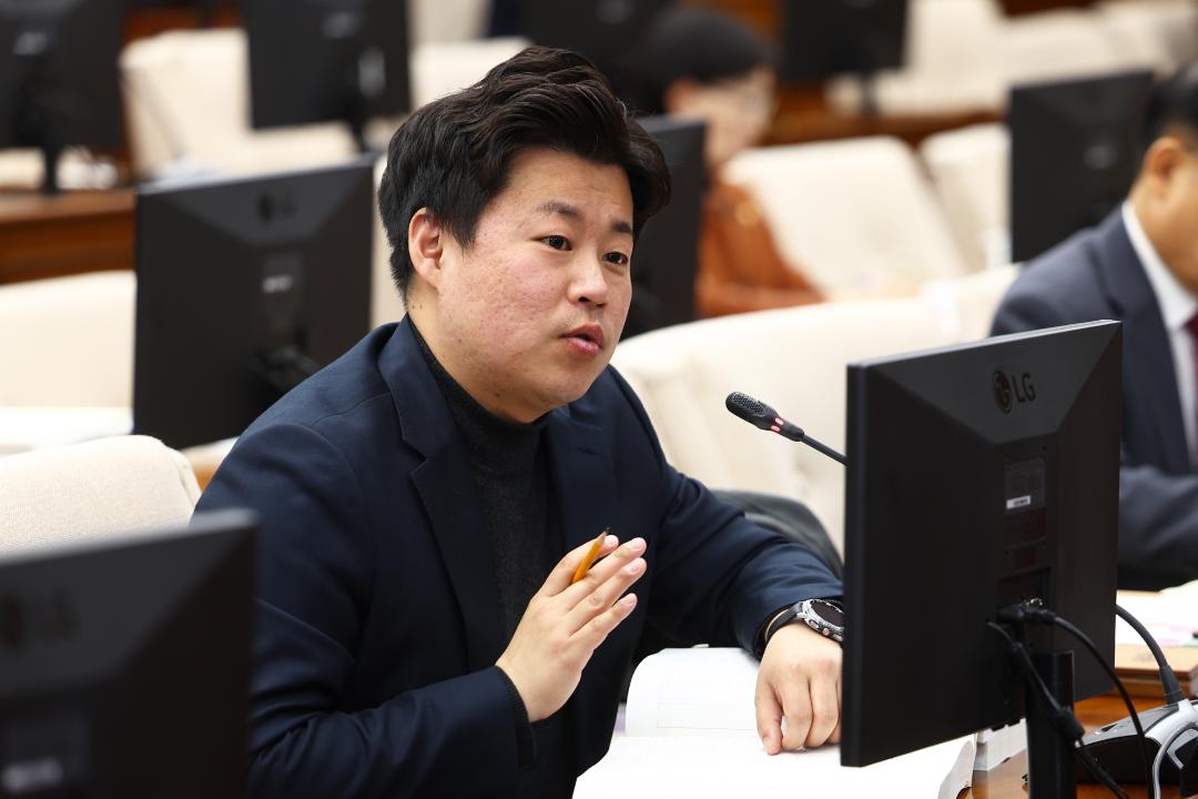 '제344회 제1차 예산결산특별위원회' 게시글의 사진(31) '2026-04-01 제344회 제1차 예산결산특별위원회 (31).jpg'