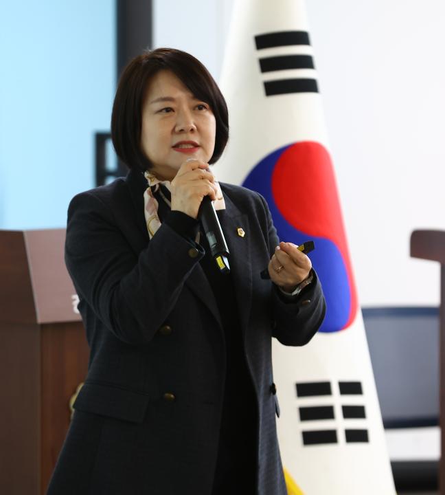 '고령 사회를 이롭게 하는 강원 여성 2026년 정기총회' 게시글의 사진(18) '2026-02-24 고령 사회를 이롭게 하는 강원 여성 2026년 정기총회 (30).jpg'