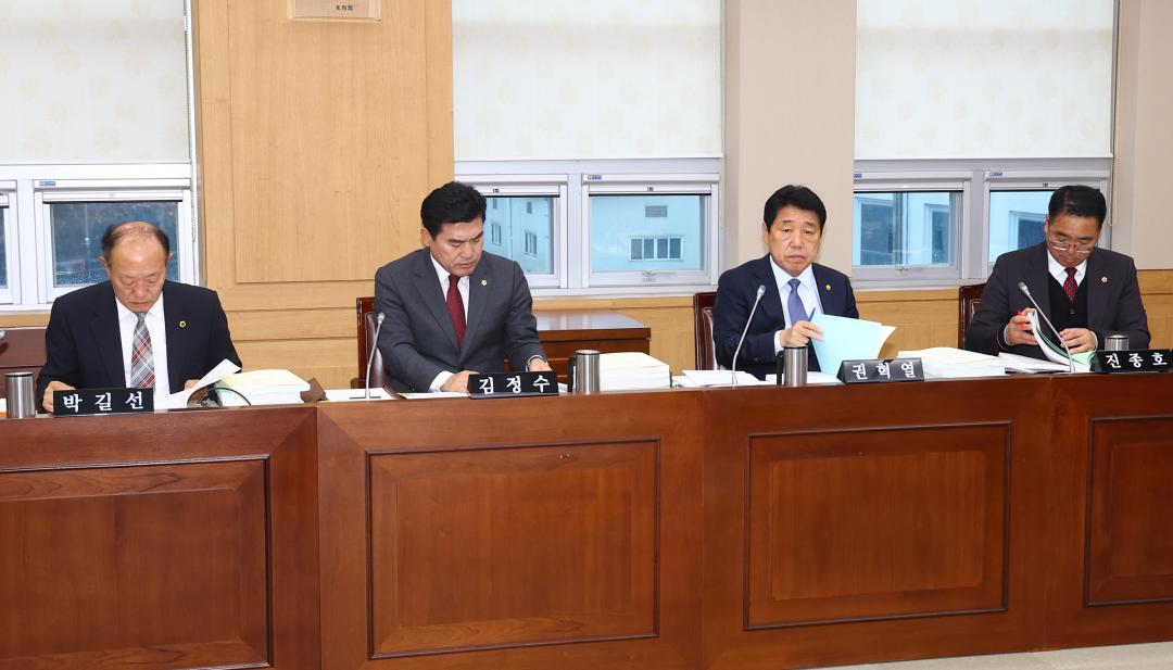 '제342회 제5차 농림수산위원회' 게시글의 사진(4) '2025-11-25 제342회 제5차 농림수산위원회 (4).jpg'