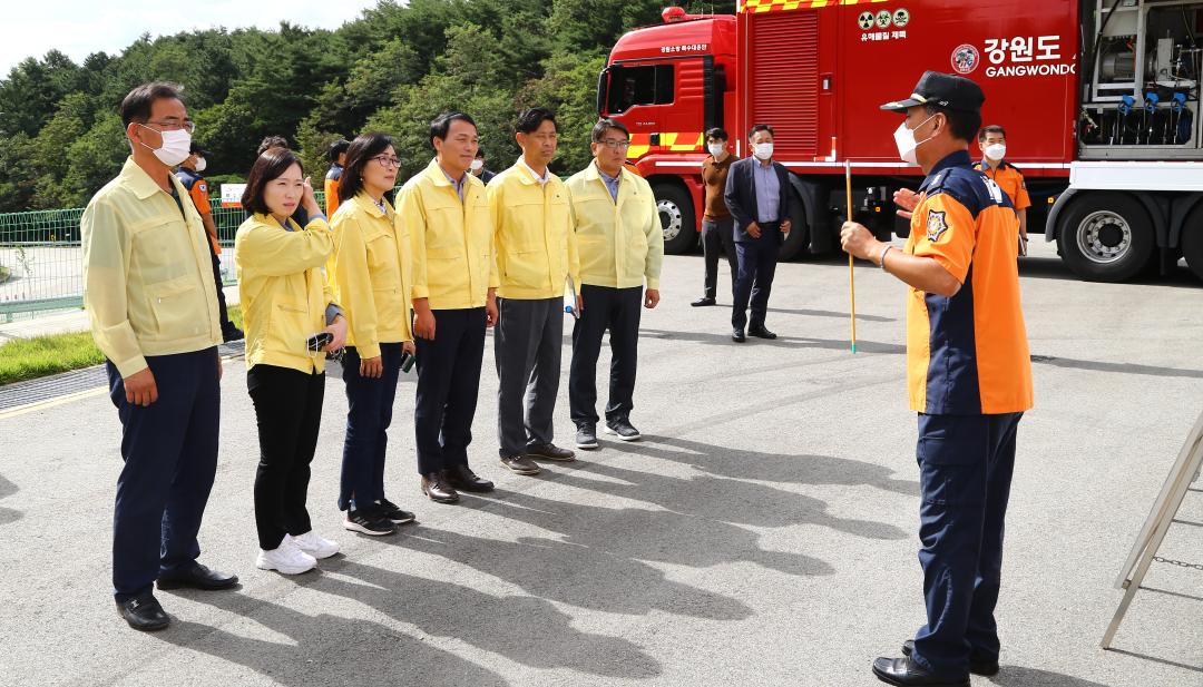 '제313회 안전건설위원회 현지시찰' 게시글의 사진(10) '2022-09-20 제313회 안전건설위원회 현지시찰(강원도특수대응단) (10).jpg'