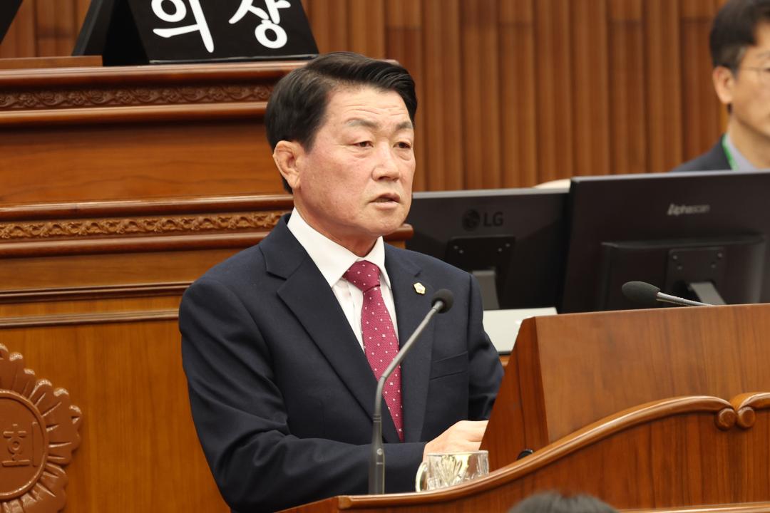 '제335회 제5차 본회의' 게시글의 사진(88) '2025-03-14 제335회 제5차 본회의 (88) 5분자유발언 김용복의원.jpg'