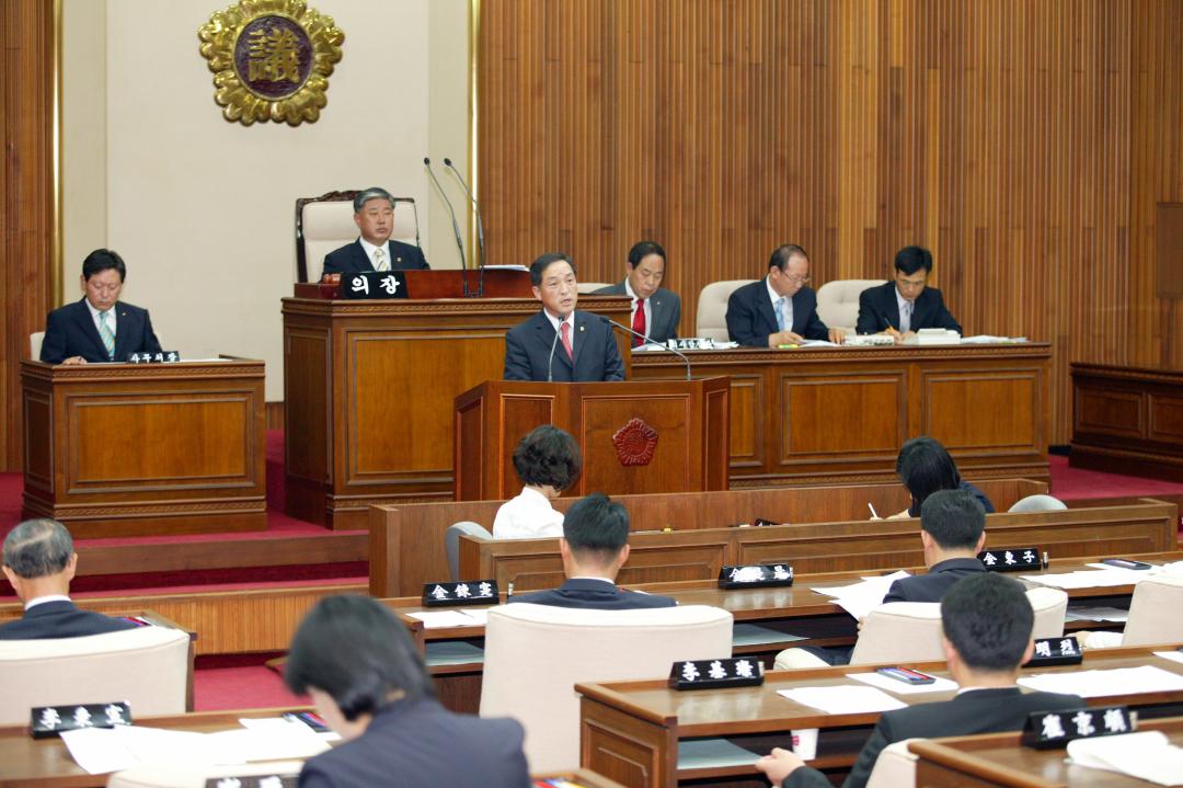 '제187회 임시회 1차' 게시글의 사진(6) '2008-09-05 제187회 임시회 1차 (6).jpg'