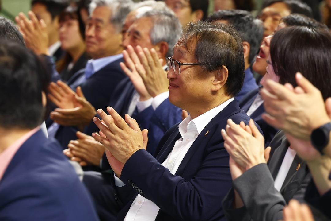 '제24회 강원특별자치도 사회복지사 대회' 게시글의 사진(16) '2025-09-30 제24회 강원특별자치도 사회복지사 대회 (16).jpg'