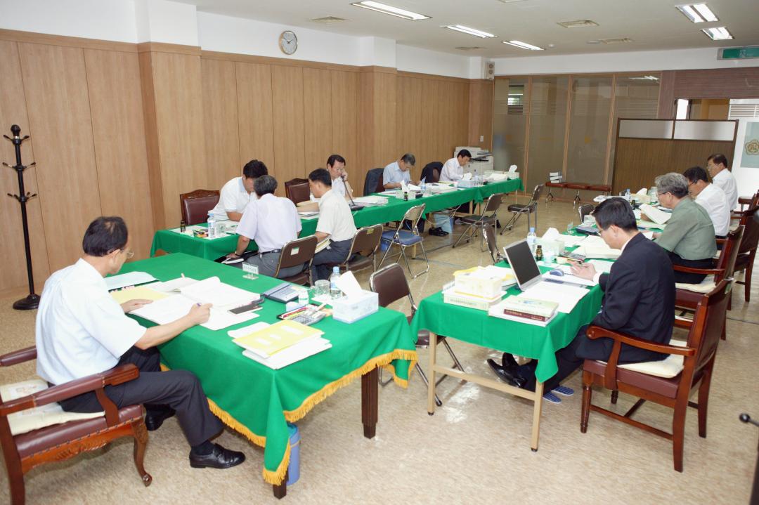 '예산결산 검사' 게시글의 사진(4) '2006-08-10 예산결산 검사 (4).JPG'