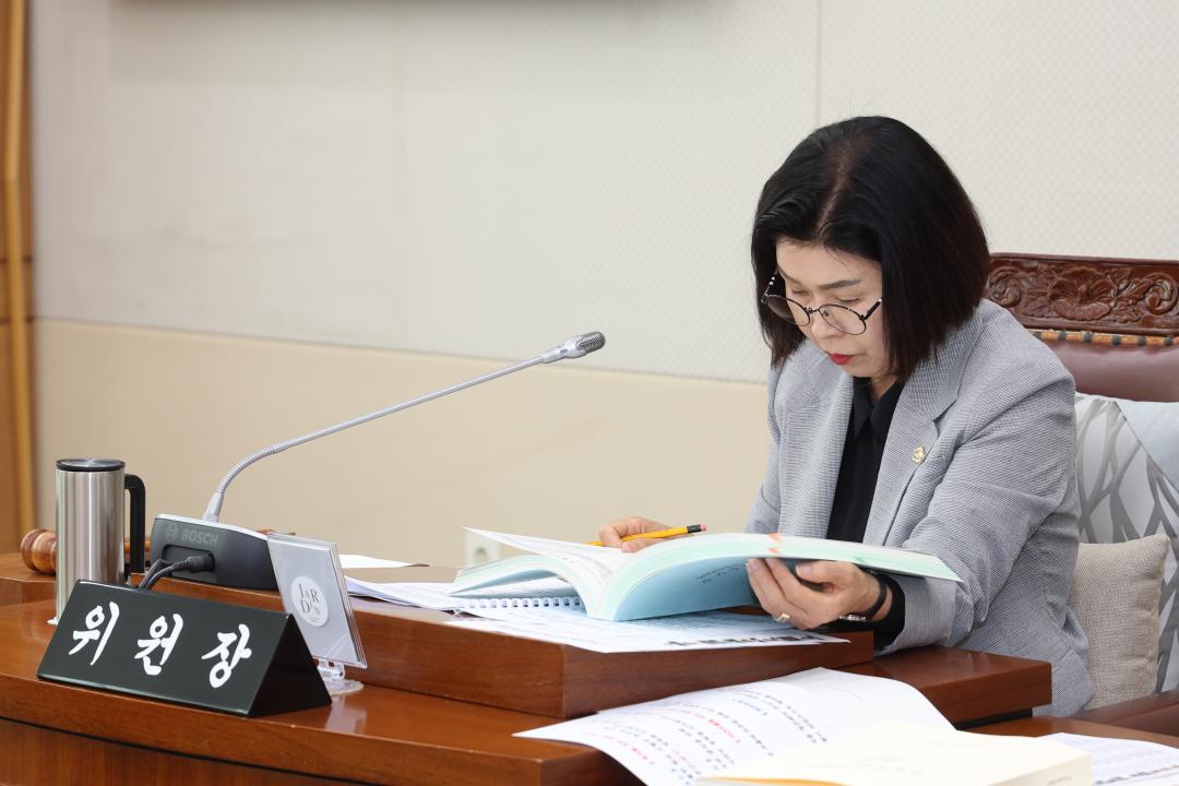 '제337회 제3차 농림수산위원회' 게시글의 사진(11) '2025-05-13 제337회 제3차 농림수산위원회 (11).jpg'