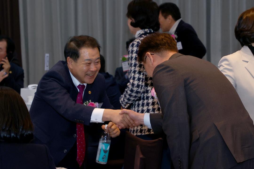 '제25회 강원여성경제인대회' 게시글의 사진(1) '2025-11-26 제25회 강원여성경제인대회 (1).jpg'