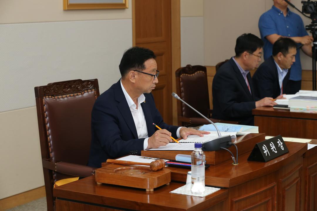 '제274회 제2차 농림수산위원회' 게시글의 사진(10) '2018-07-09 제274회 제2차 농림수산위원회 (10).JPG'