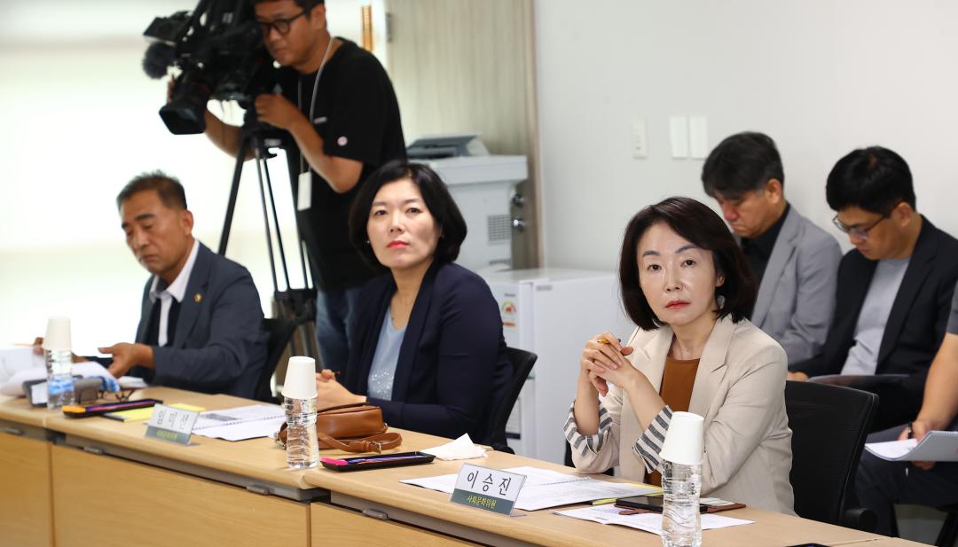 '제339회 사회문화위원회 현지시찰' 게시글의 사진(15) '2025-07-16 제339회 사회문화위원회 현지시찰(강릉의료원) (15).jpg'