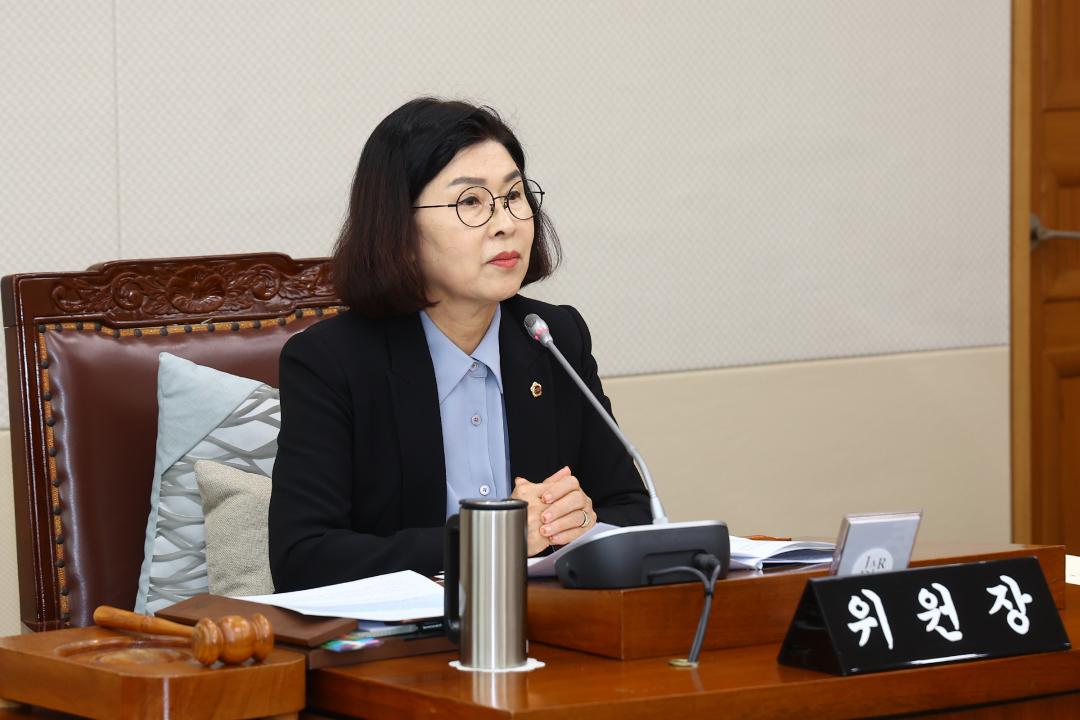 '2025년도 농림수산위원회 행정사무감사(농정국)' 게시글의 사진(16) '2025-11-13 2025년도 농림수산위원회 행정사무감사(농정국) (16).jpg'