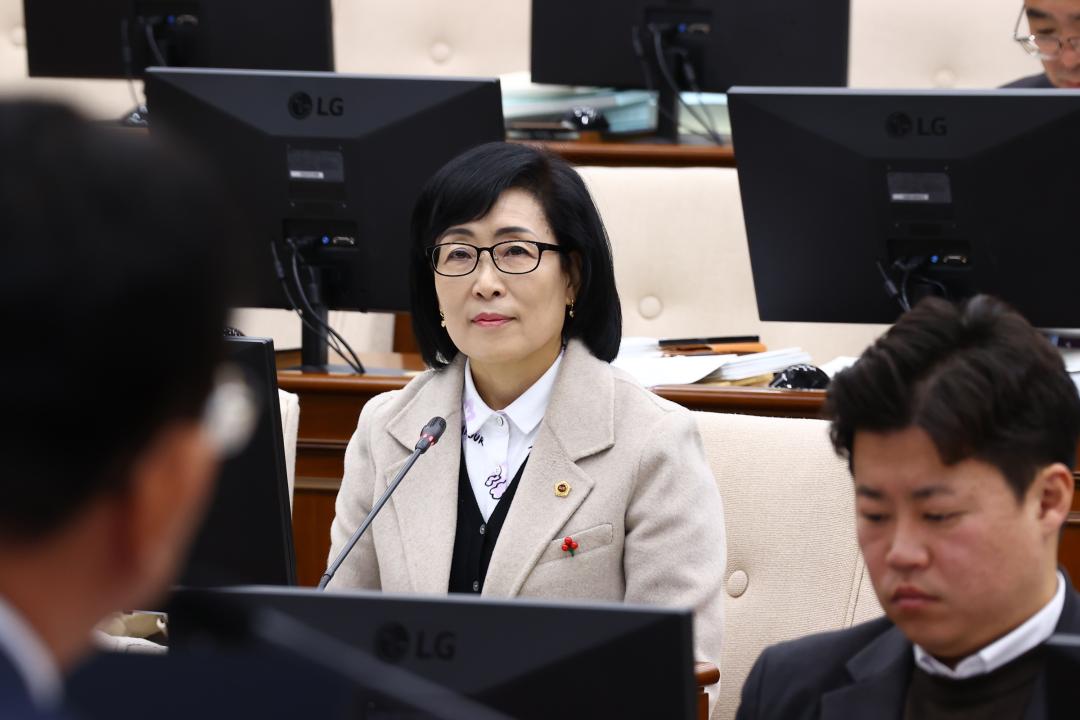 '제342회 제1차 예산결산특별위원회' 게시글의 사진(25) '2025-12-01 제342회 제1차 예산결산특별위원회 (25).jpg'