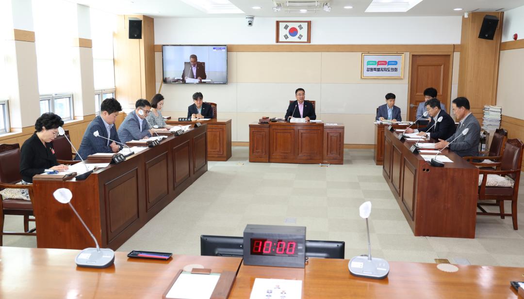 '제329회 오색삭도 설치 특별위원회' 게시글의 사진(2) '2024-06-18 제329회 오색삭도 설치 특별위원회 (2).jpg'