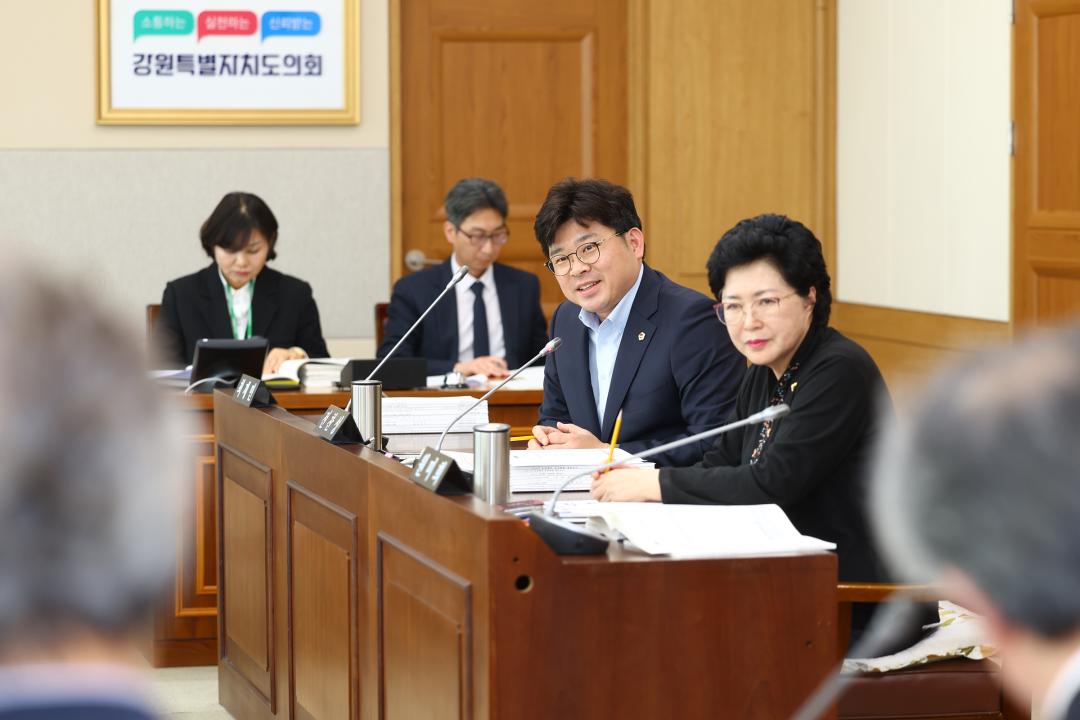 '제344회 제3차 교육위원회' 게시글의 사진(28) '2026-03-27 제344회 제3차 교육위원회 (28).jpg'