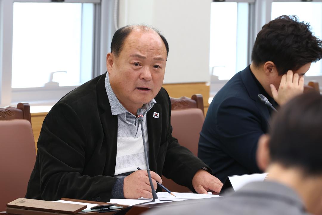 '2025년도 안전건설위원회 행정사무감사(건설교통국)' 게시글의 사진(24) '2025-11-07 2025년도 안전건설위원회 행정사무감사(건설교통국) (24).jpg'