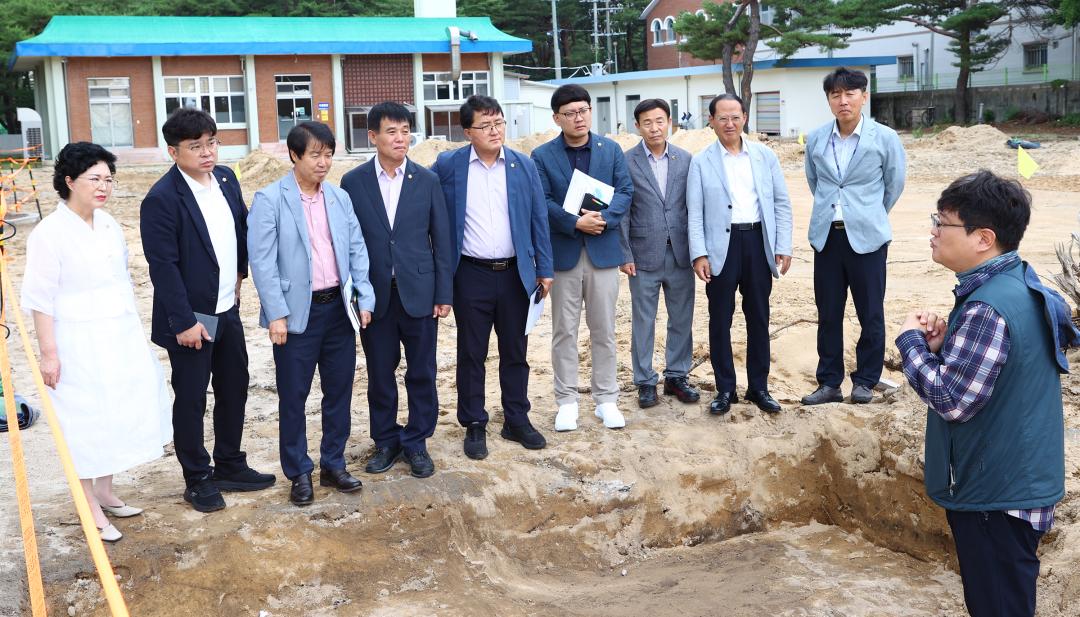 '강원특별자치도의회 교육위원회 의정연찬회' 게시글의 사진(33) '2025-07-18 강원특별자치도의회 교육위원회 의정연찬회 (33).jpg'