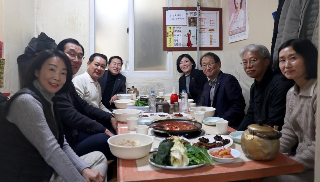 '골목상권 살리기 프로젝트 릴레이 챌린지' 게시글의 사진(3) '2024-12-27 골목상권 살리기 프로젝트 릴레이 챌린지 (3).jpg'