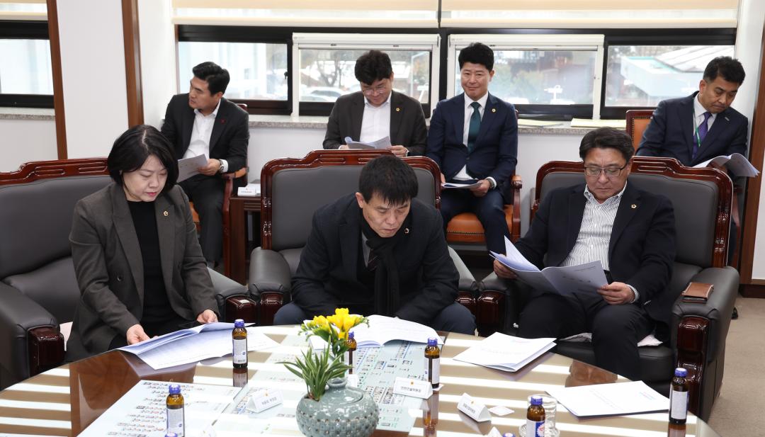 '제335회 의정대표협의회' 게시글의 사진(16) '2025-03-05 제335회 의정대표협의회 (17).jpg'