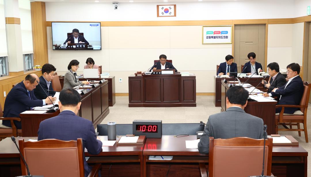'제337회 제1차 안전건설위원회' 게시글의 사진(2) '2025-05-09 제337회 제1차 안전건설위원회 (2).jpg'