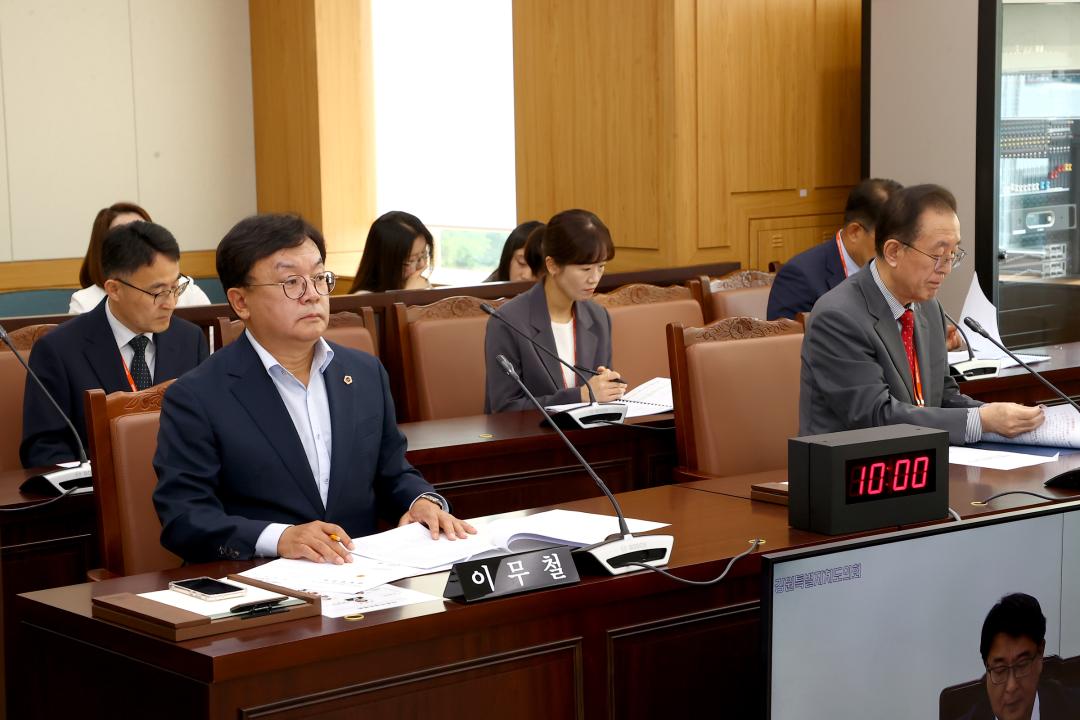 '제337회 제3차 안전건설위원회' 게시글의 사진(4) '2025-05-13 제337회 제3차 안전건설위원회 (4).jpg'
