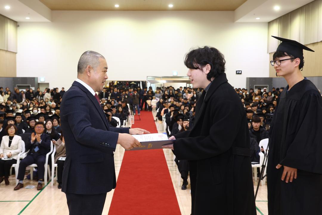 '제27회 강원도립대학교 학위수여식' 게시글의 사진(21) '2026-02-13 제27회 강원도립대학교 학위수여식 (21).jpg'